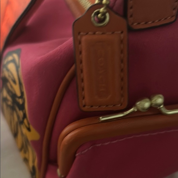 Coach Vibrant Pink and Orange Shoulder Bag with Sporty Design - Picture 6 of 6